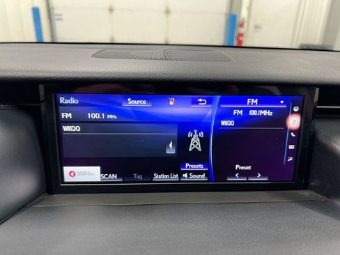 Used 2018 Lexus IS 300 AWD w/ Comfort Package image 14