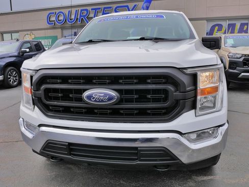 Used 2021 Ford F150 XL w/ Trailer Tow Package image 3