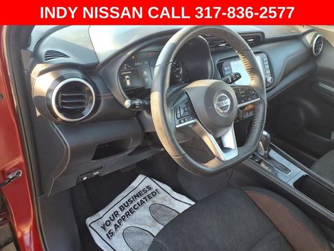 Used 2021 Nissan Kicks SR FWD image 14