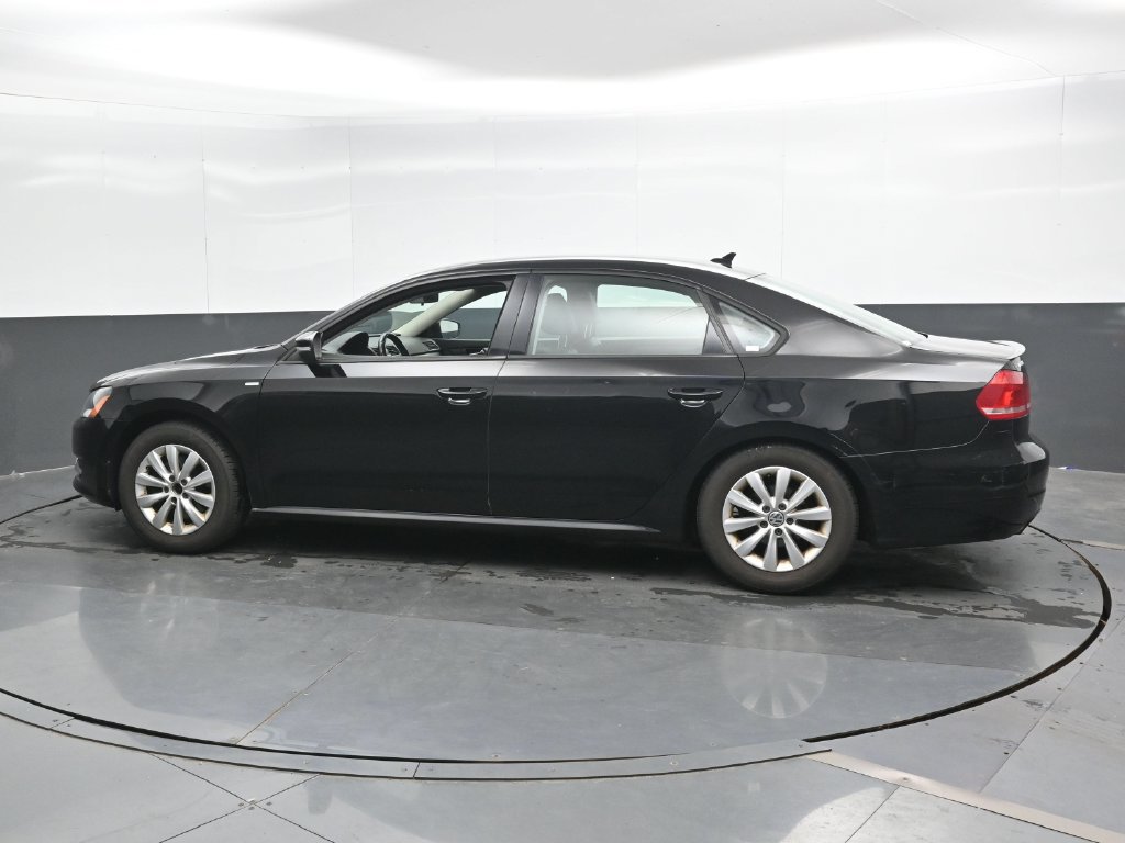 Used 2015 Volkswagen Passat 1.8T Wolfsburg Edition FWD image 9
