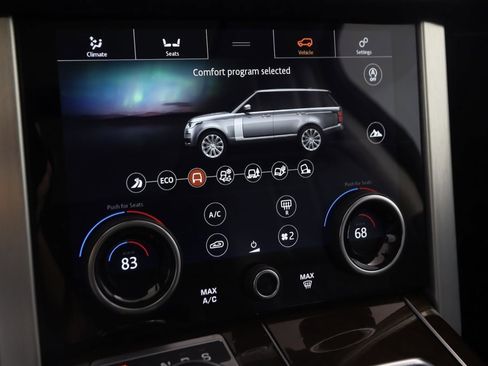 Used 2022 Land Rover Range Rover Westminster Edition image 31