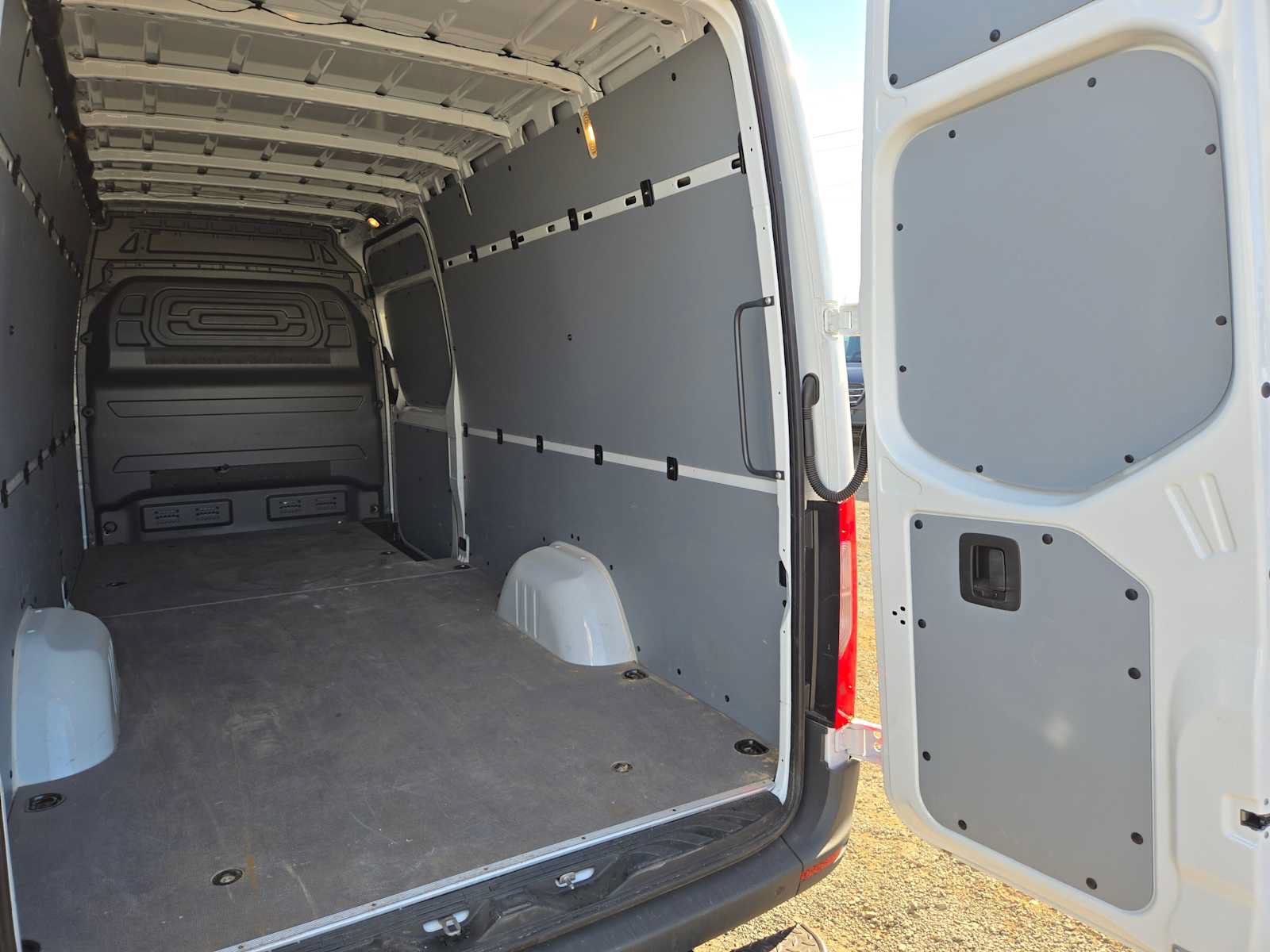 Used 2026 Mercedes-Benz Sprinter 2500 image 18