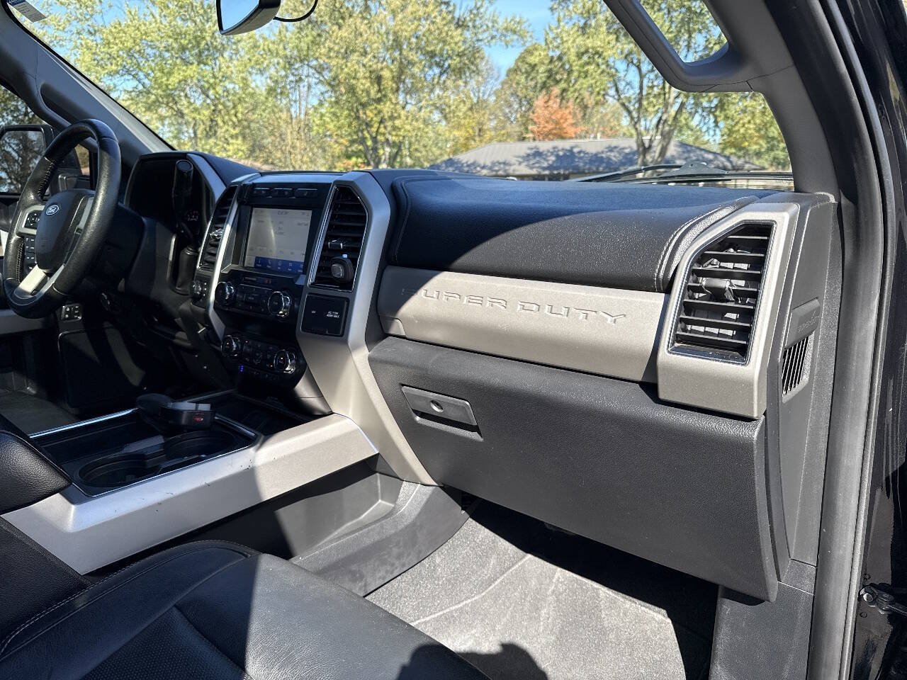Used 2020 Ford F350 Lariat AWD/4WD image 32