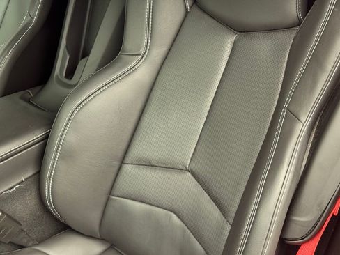 Used 2021 Chevrolet Corvette Stingray Coupe w/ Z51 Performance Package image 43