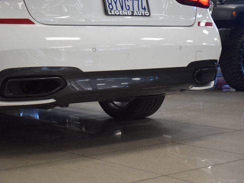 Used 2016 BMW 740i image 22