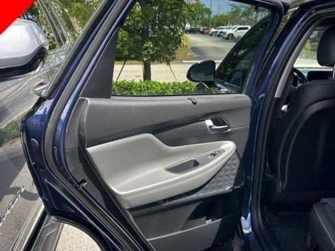 Used 2023 Hyundai Santa Fe Limited image 6