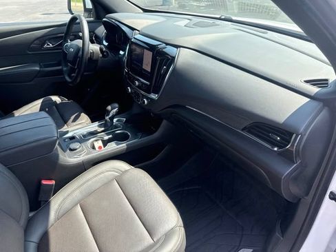 Used 2023 Chevrolet Traverse High Country w/ LPO, Floor Liner Package FWD image 15