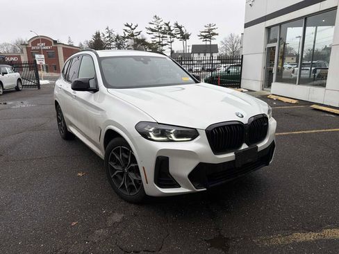 Certified 2024 BMW X3 M40i w/ Premium Package image 2