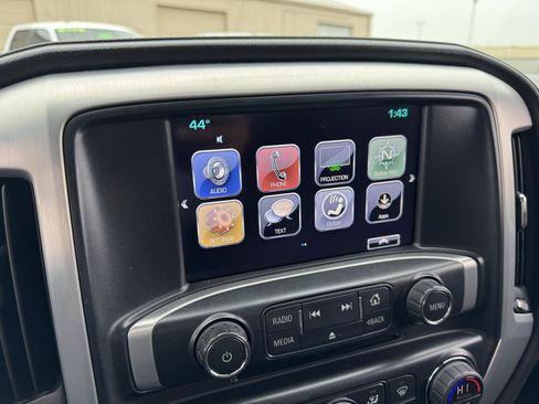 Used 2018 GMC Sierra 1500 SLE w/ SLE Value Package image 31