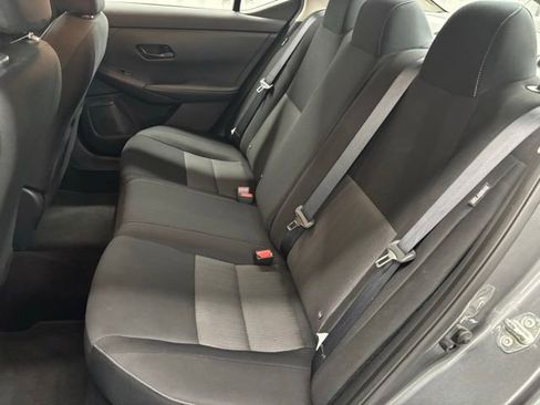 Used 2025 Nissan Sentra SV FWD image 7
