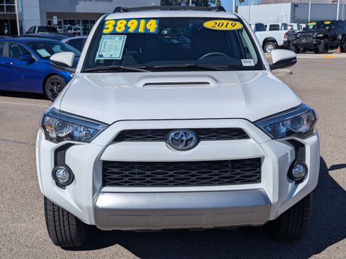 Used 2019 Toyota 4Runner TRD Off-Road Premium AWD/4WD image 6