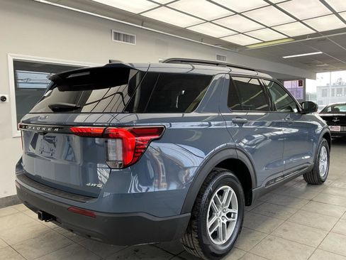 New 2026 Ford Explorer Active image 5