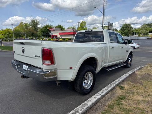 Used 2018 RAM 3500 Laramie AWD/4WD image 3