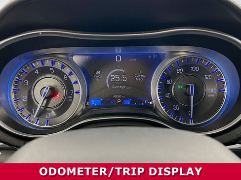 Used 2023 Chrysler 300 Touring w/ Sport Appearance Package image 16