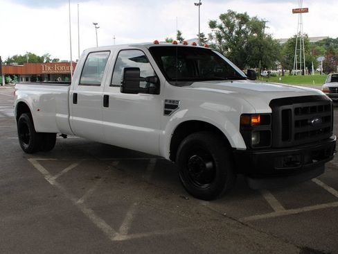 Used 2008 Ford F350 XL RWD image 4