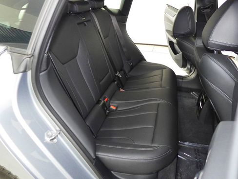 Used 2023 BMW i4 eDrive40 image 20