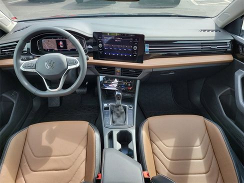 New 2026 Volkswagen Jetta SEL image 9