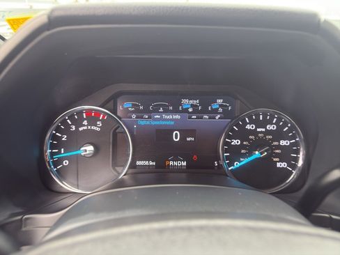 Used 2022 Ford F350 Platinum image 12