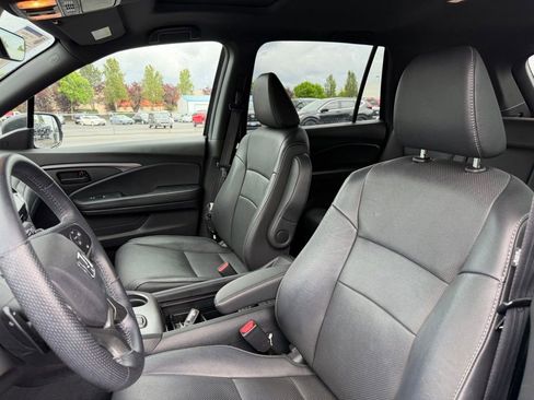 Certified 2023 Honda Passport EX-L image 15