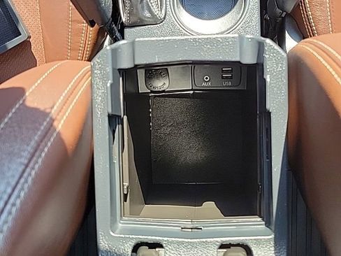 Used 2018 Subaru Forester 2.5i Touring image 42