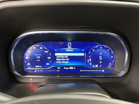 Used 2024 Chevrolet Tahoe High Country w/ Premium Package image 27