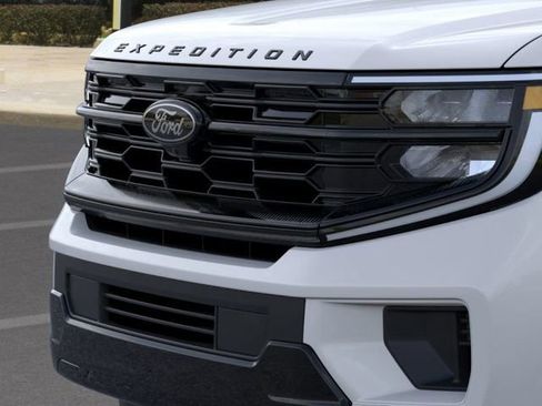 New 2026 Ford Expedition Platinum w/ Stealth Performance Package image 17