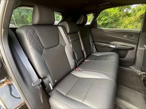 Used 2023 Lexus RX 350 Premium w/ Accessory Package AWD/4WD image 25
