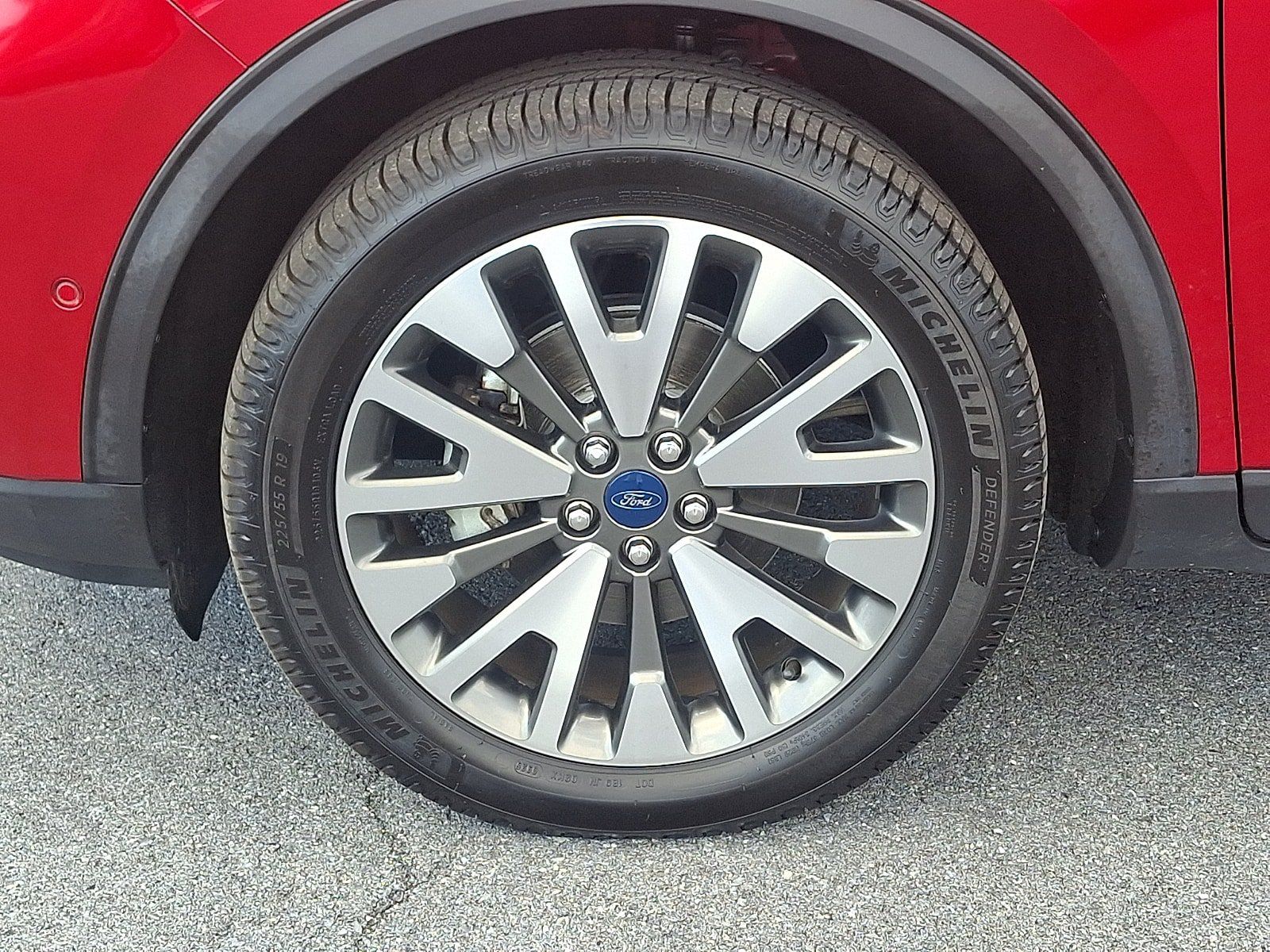 Used 2020 Ford Escape Titanium AWD/4WD image 8