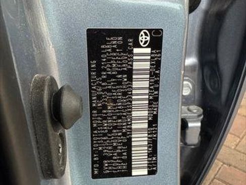 Certified 2025 Toyota Corolla LE FWD image 40