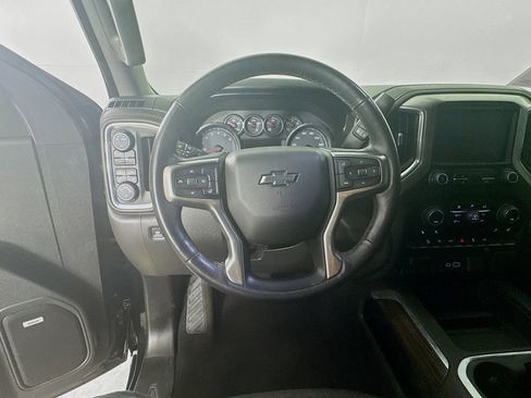 Used 2020 Chevrolet Silverado 1500 LT Trail Boss image 11