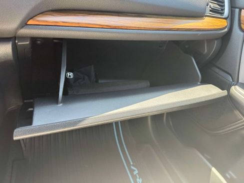 Used 2017 Honda CR-V EX-L image 31