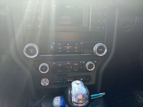 Used 2019 Ford Mustang Coupe RWD image 21