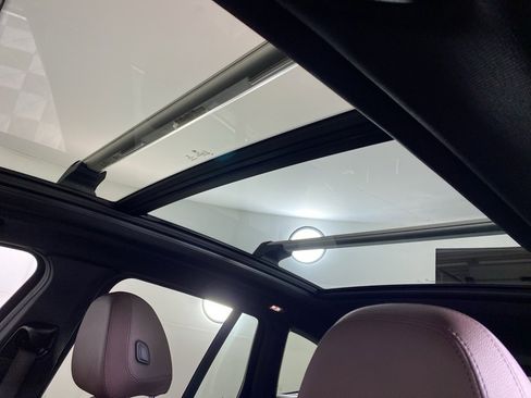 Used 2022 BMW X3 xDrive30i w/ Premium Package 2 image 22