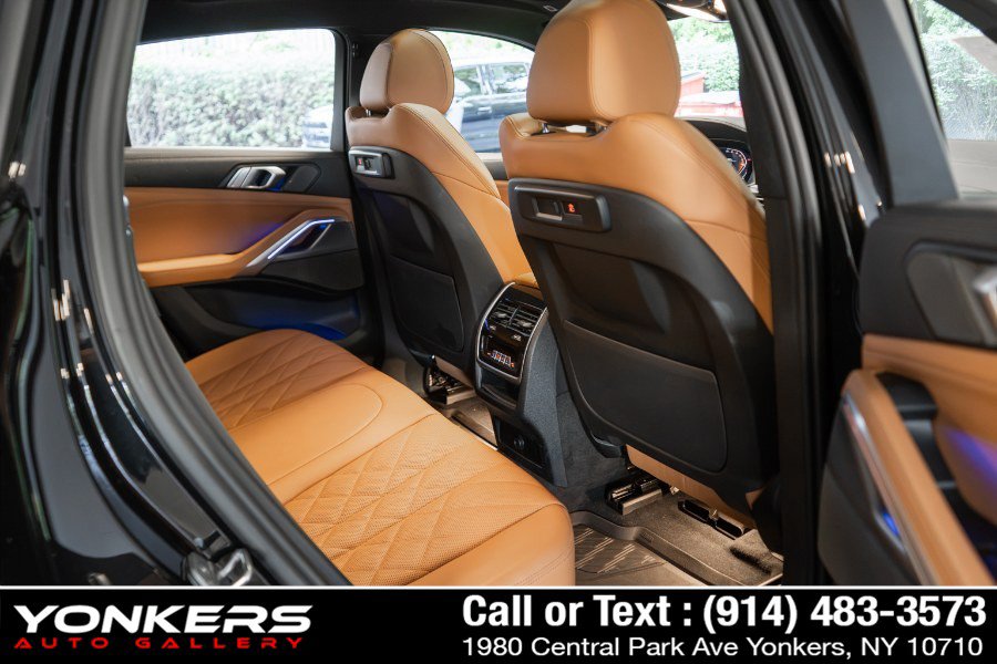 Used 2023 BMW X6 xDrive40i w/ M Sport Package AWD/4WD image 28