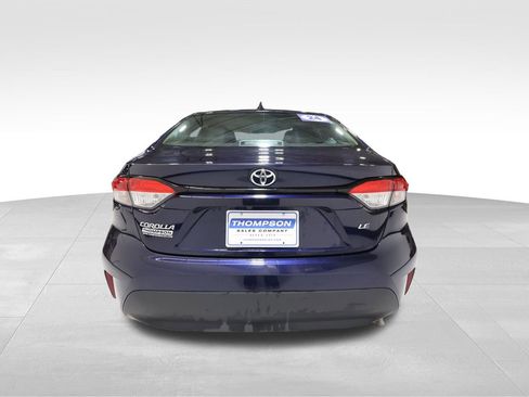 Used 2024 Toyota Corolla LE image 3