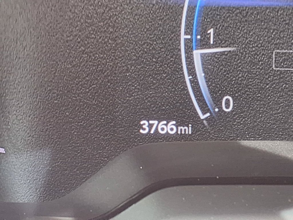 Used 2026 Toyota Corolla LE FWD image 32