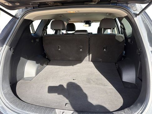 Used 2022 Hyundai Santa Fe SE image 13