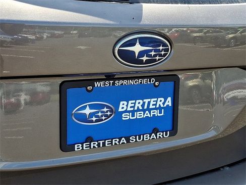 Used 2021 Subaru Outback Limited XT image 32