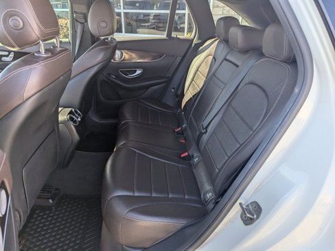 Used 2017 Mercedes-Benz GLC 300 4MATIC image 26