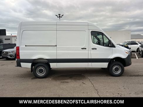 New 2026 Mercedes-Benz Sprinter 144 Cargo image 7