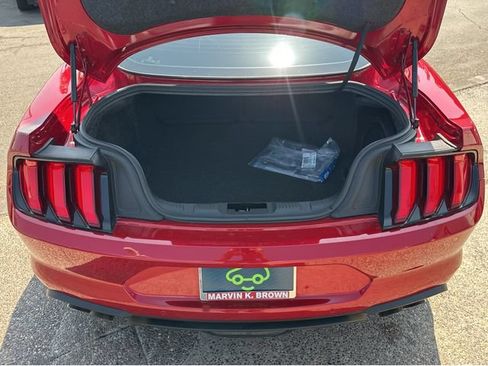Used 2021 Ford Mustang GT Premium w/ Black Accent Package RWD image 29