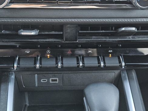 Certified 2023 Chevrolet Colorado LT w/ LT Convenience Package II image 14