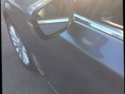 Used 2016 BMW 740i RWD image 6