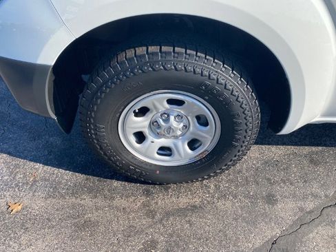 Used 2019 Nissan Frontier S image 20