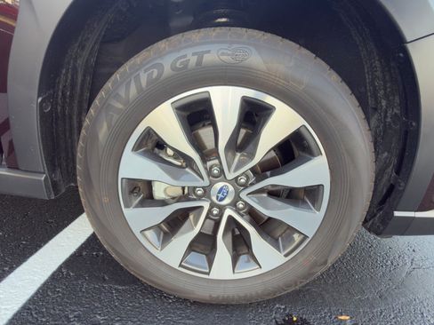 Certified 2025 Subaru Outback Touring XT image 10