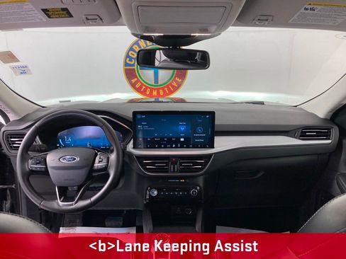 Used 2024 Ford Escape Platinum image 7