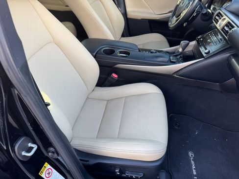 Used 2014 Lexus IS 250 image 30
