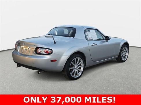 Used 2008 MAZDA MX-5 Miata Grand Touring w/ Premium Pkg image 5