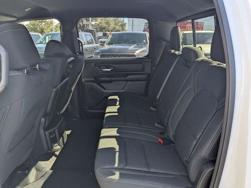 New 2026 RAM 1500 Express AWD/4WD image 14