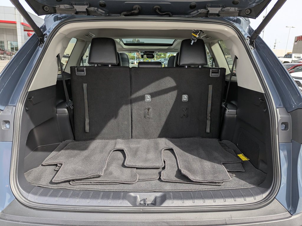 Certified 2025 Toyota Grand Highlander AWD image 46